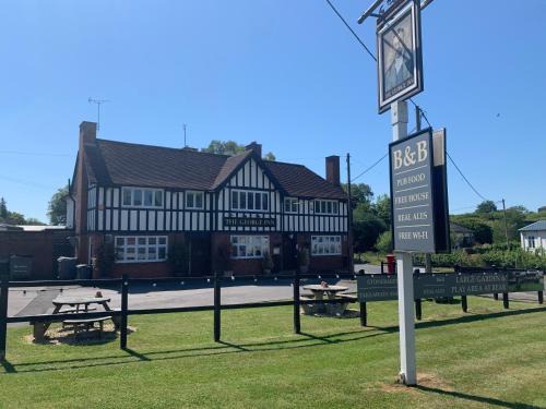 Stockbridge Bed & Breakfast | The George Inn Middle Wallop