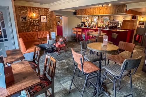 Plympton Hotel | The George Inn Plympton