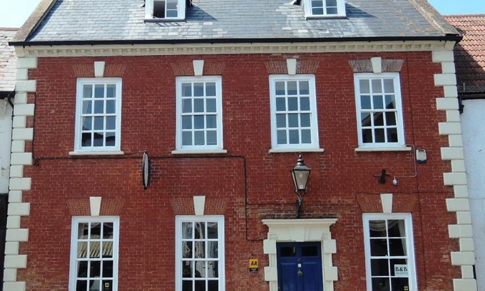 Watchet Bed & Breakfast | The Georgian House