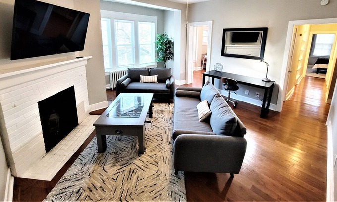 Wilmington Apartment | The Gilpin Getaway