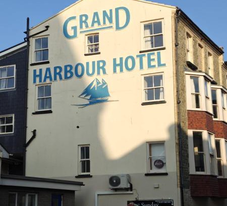 Hele Hotel | The Grand Harbour hotel