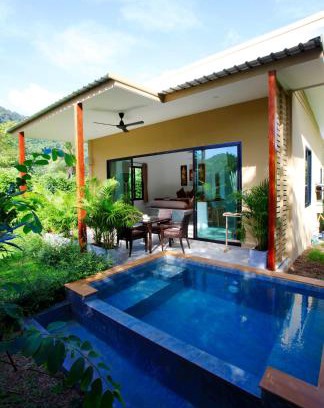 Ko Pha-ngan Ski Chalet | The Great Escape Chalets