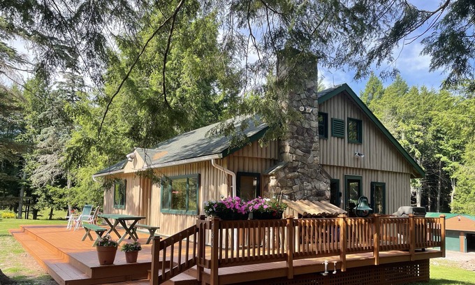 Margaretville House | The Great Escape for the ski season