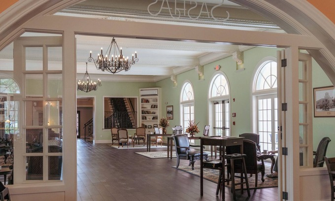 New Port Richey Hotel | The Hacienda