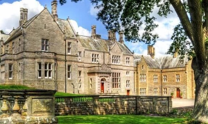 Belford Cottage | THE HALL, family friendly, luxury holiday cottage in Belford