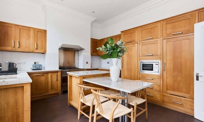 Hampstead House | The Hampstead Getaway