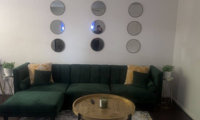 George Bush Park/Eldridge House | The Hidden Gem of Houston 2-bedroom home with WiFi in the energy corridor.