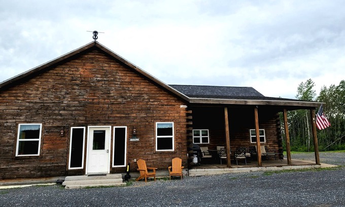 Caribou Cabin | The Hideaway Cabin