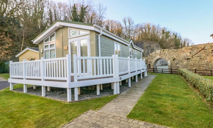 Narberth House | The Hideaway - Heritage Park