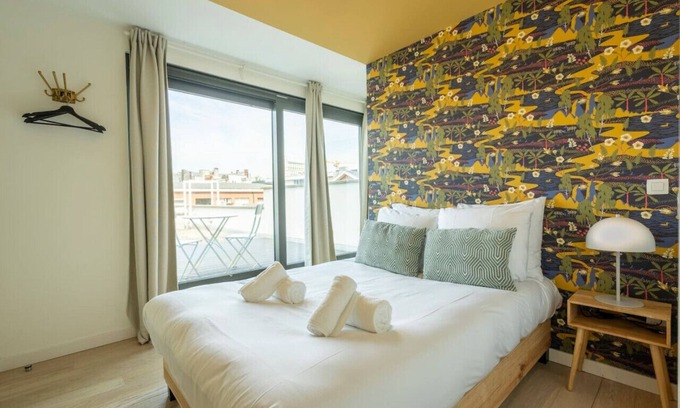 Antwerp Apartment | The India Yellow Studio