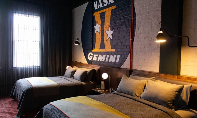 Te Aro Cabin | The Intrepid Hotel