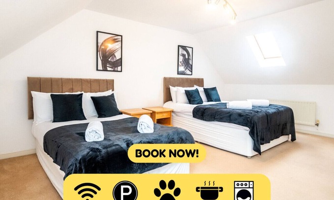 Ipswich House | The Ipswich Group Retreat: 4BR 3BATH Ample Parking