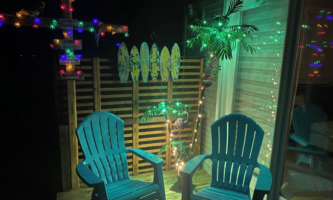 Caseville House | The Island House Caseville Center Walkable to the Beach & all Festivities