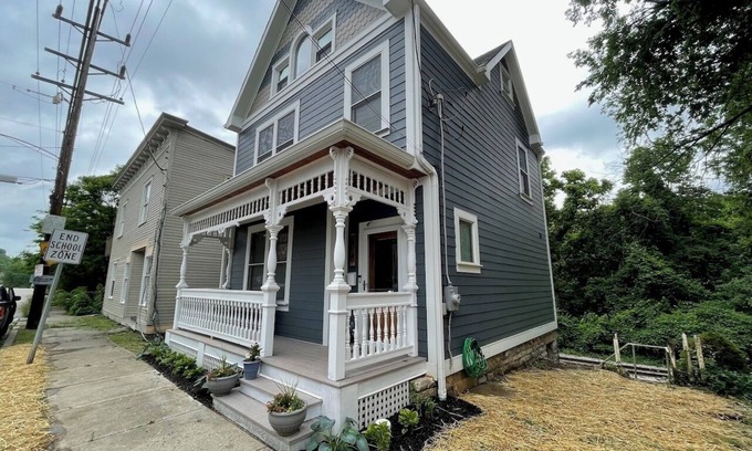 Mount Lookout House | The Jules - Charming 3-bedroom house in Linwood