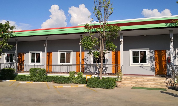 Si Thep Hotel | The Jum Resort