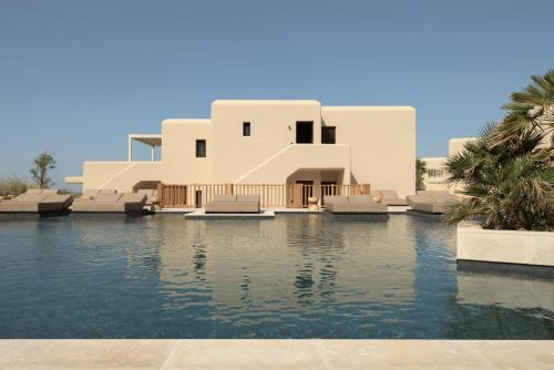 Mikri Vigla Hotel | The Key