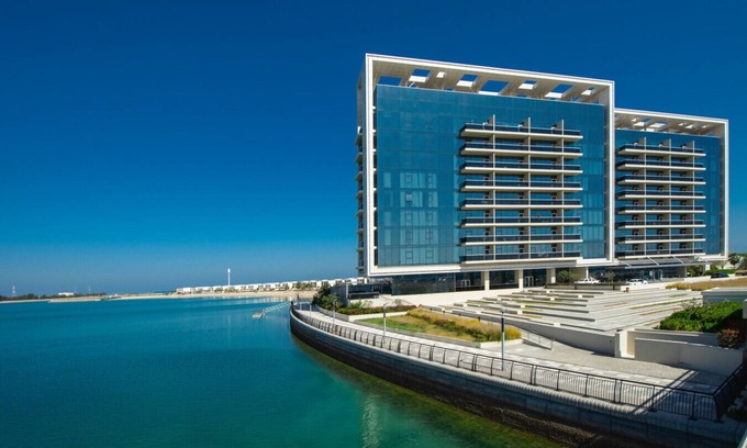 Mina Al Arab Apartment | The Lagoon Breeze @ Gateway