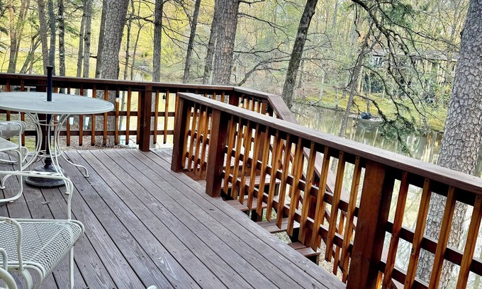 Hot Springs Village House | The Lake House on Segovia - Cozy Cottage on Lake Segovia!