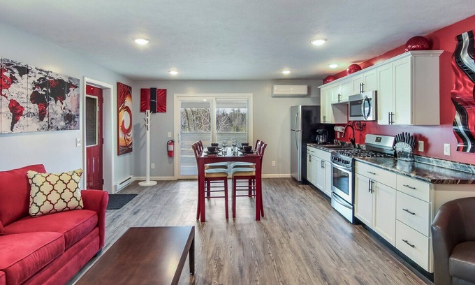 Interlochen Condo | The Lake View Outside Traverse CitynSleeps 4, Sleeping Bear Dunes short drive