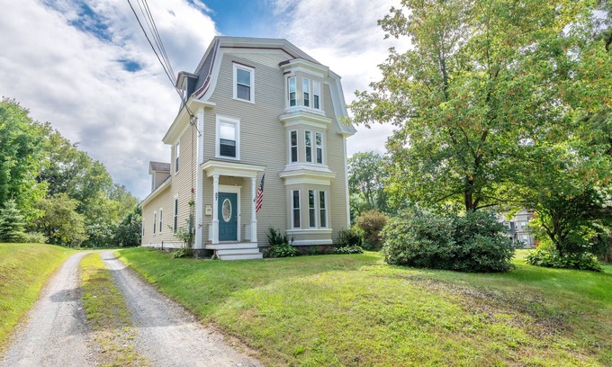 Littleton House | The Lana - Sleep12|PetFriendly|5BR&2.5BA|BBQ|FirePit|Wi-Fi
