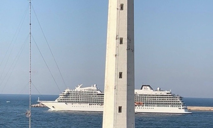 Bari Apartment | THE LIGHTHOUSE ON THE SEAnLuxury Apartment - Fair area