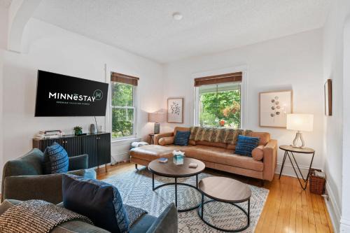 Linden Hills House | The Linden House