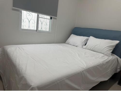 Chaloklum Apartment | The Little House