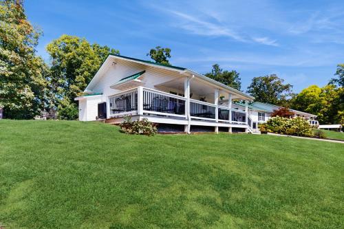 Seymour House | The Little House