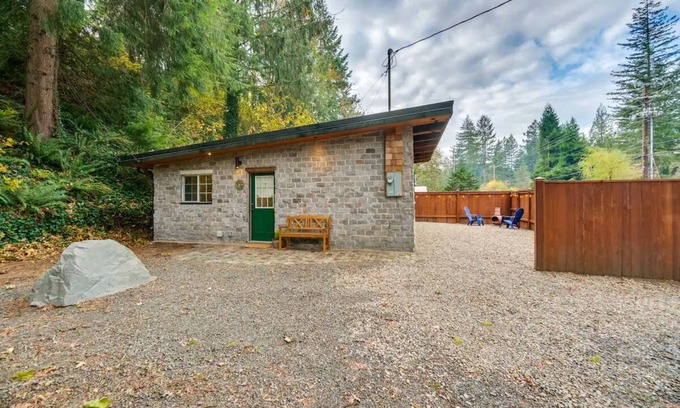 Brightwood Cottage | The Little Stone Cottage