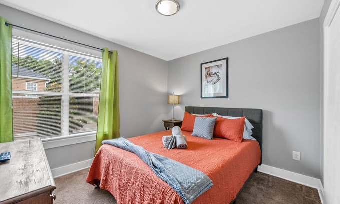 Clarksville Apartment | The Lofts of Downtown (540 N 2nd St, #201) | Charming 2-Bedroom in the Heart of Clarksville, TN