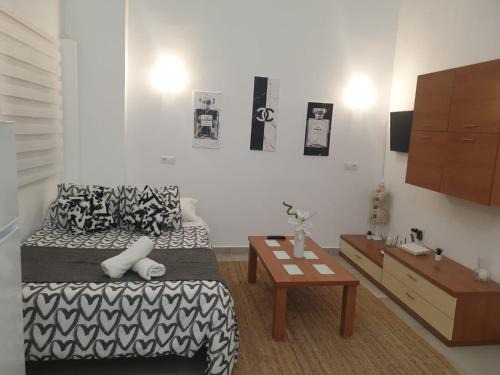 Ciudad Jardin Apartment | The lovely loft 1