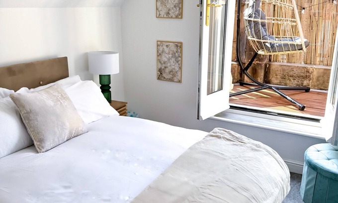 Hockley Apartment | THE LUXE HAVEN