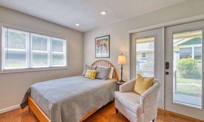 Waynesville Apartment | The Marshall Studio in downtown Waynesville