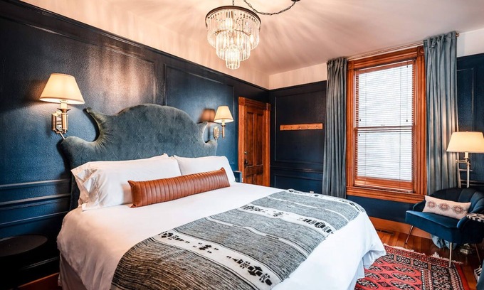 Historic Railroad District Apartment | The Matriarch| Suite 3 | Pet friendly
