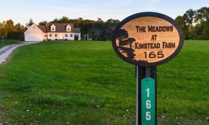 Pepperell House | The Meadows at Kimstead Farm