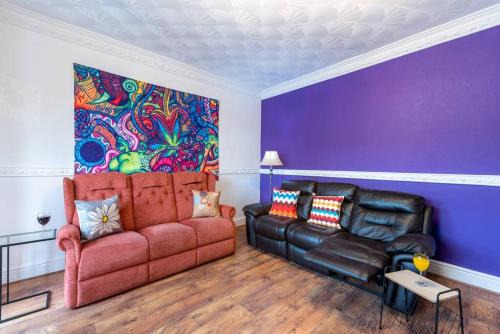 Hull Apartment | The Miracle Spacious 2 Bedroom 3 Beds Central Hull