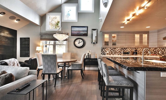 North Park City Condo | "The most beautiful condo at Three Kings" 4 seasons of the year