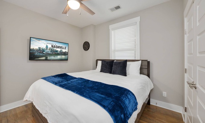 Nashville Apartment | The Nations 2BR Nashville Condo | Broadway Stay