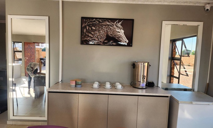 Vosloorus Bed & Breakfast | The Nest B&B