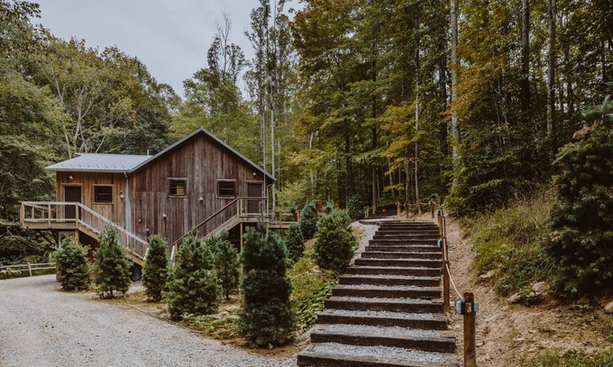 Laurelville House | The Nest @ The Treehouses