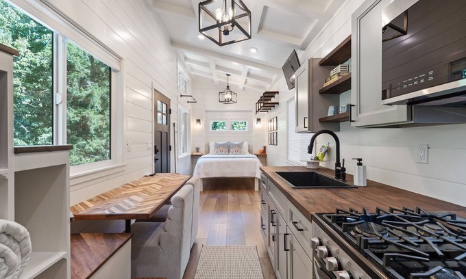 Starcrest House | The Nestled Nook - Tiny Home