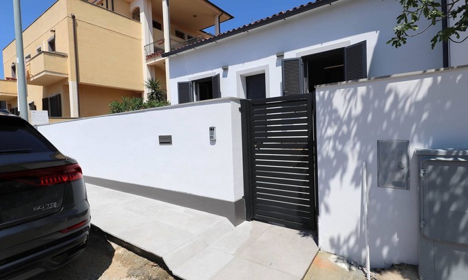 Olbia Cottage | The NEW Fontana Holiday Suite-it just doesn't get any better