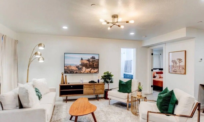South Ogden Apartment | The Oasis at the Brooks on 40th