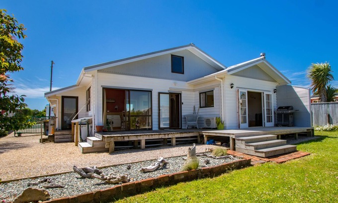Collingwood House | The Old Bakery - Collingwood Holiday Home