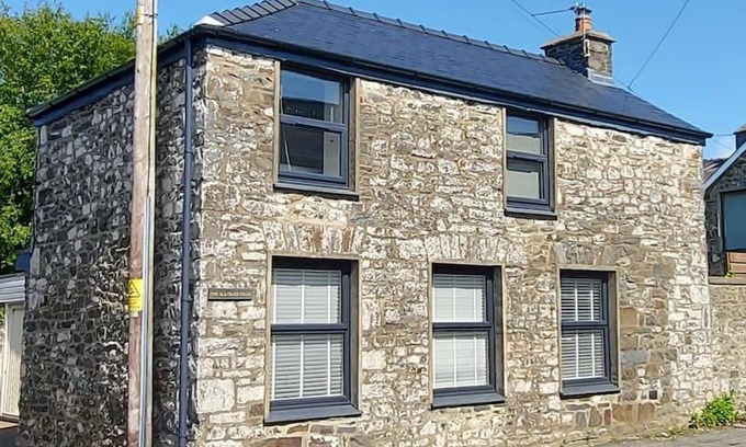 Aberaeron House | The Old Coach House