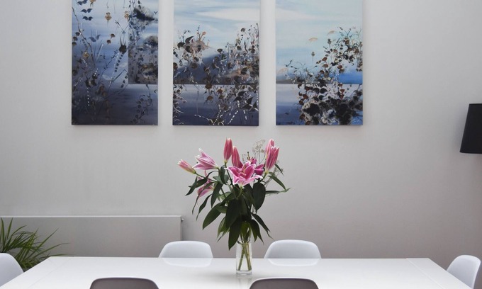 Redcliffe Apartment | The Old Coach House, Luxury Harbourside Apartment