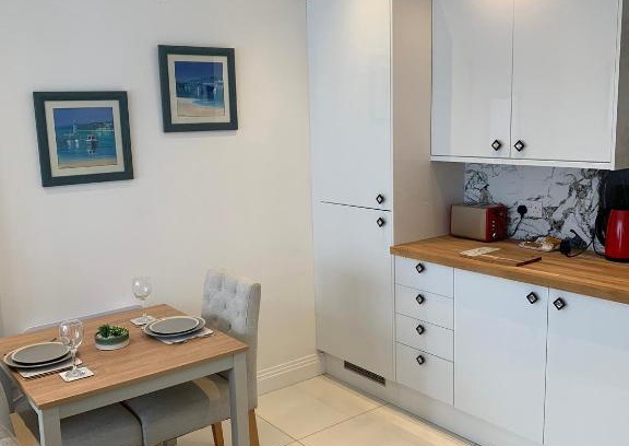 Chesfield Apartment | The old forge