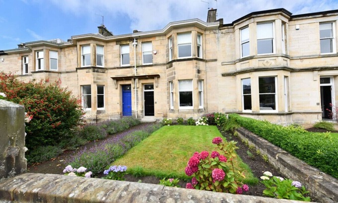Ayr Villa | The Old Manse - Beautiful 4 bedroom sandstone villa in Ayr