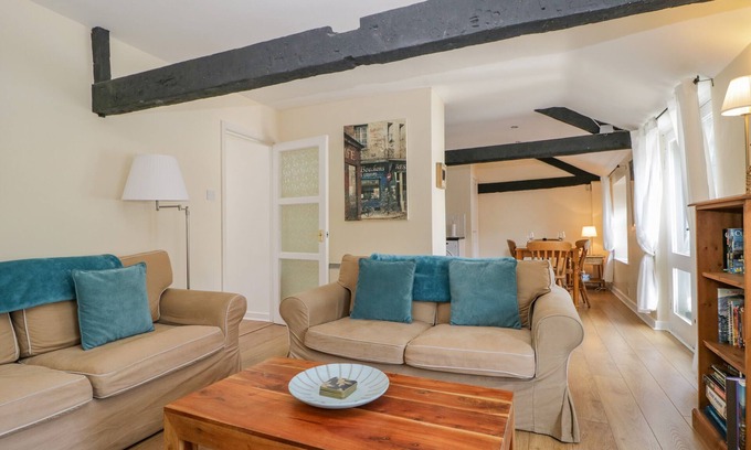 Keswick Cottage | THE OLD MILL, romantic in Keswick