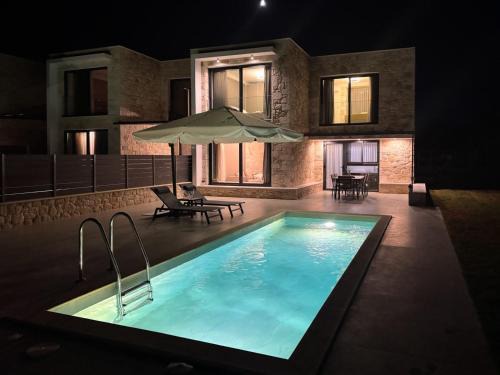 Kassandra Villa | The Olive Path